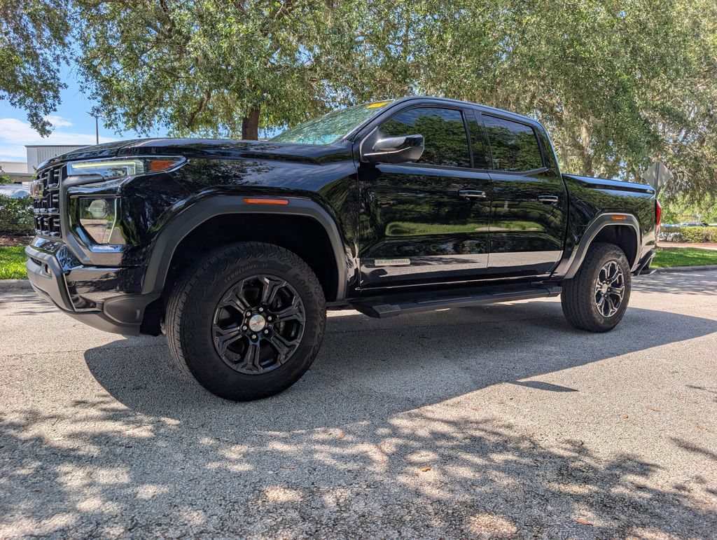 Used 2024 GMC Canyon Elevation w/ Convenience Package AWD/4WD image 3