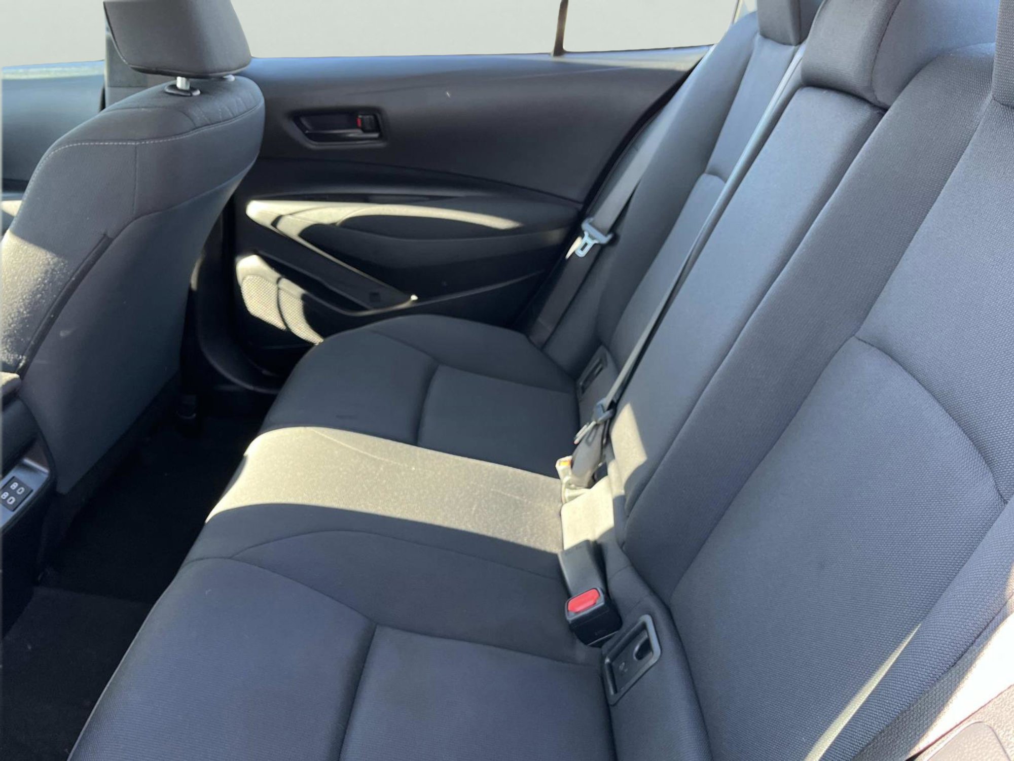 Used 2023 Toyota Corolla LE image 16