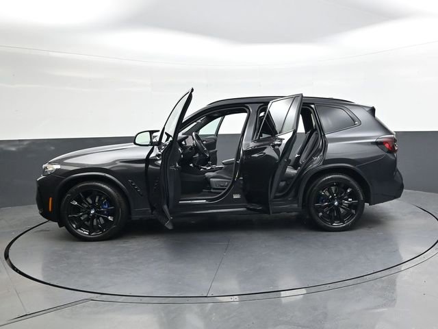 Used 2024 BMW X3 M40i w/ Premium Package image 36