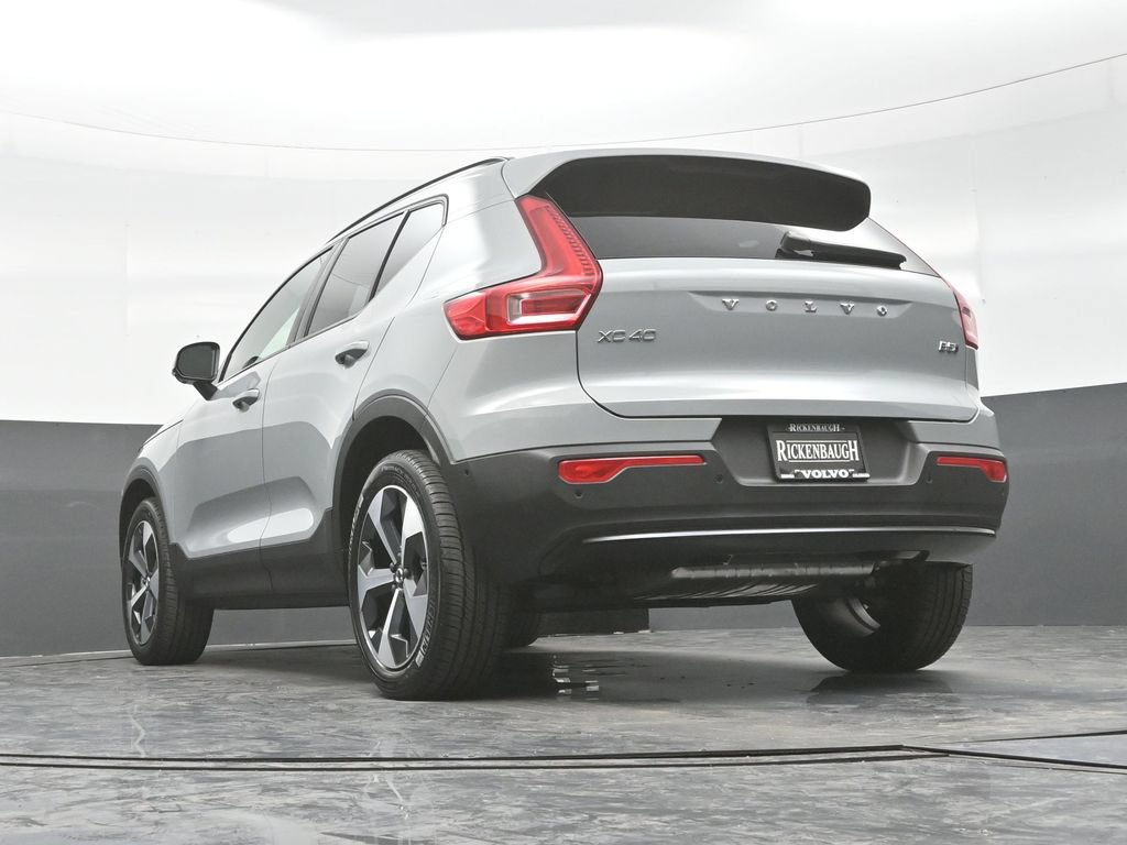 New 2026 Volvo XC40 B5 Plus w/ Protection Package Premier AWD/4WD image 27