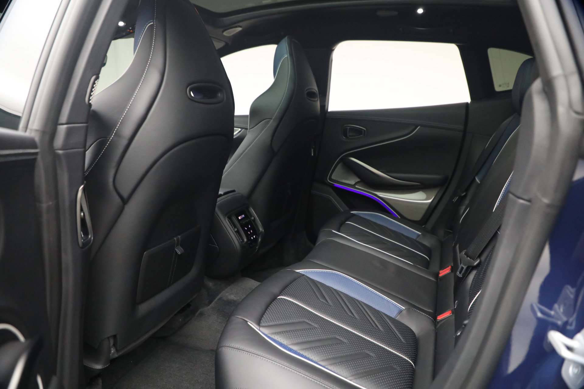 New 2026 Aston Martin DBX S AWD/4WD image 19