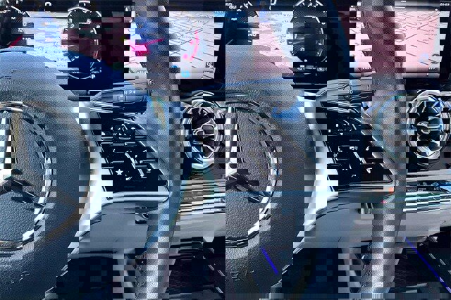 Certified 2025 Mercedes-Benz GLA 250 4MATIC image 15