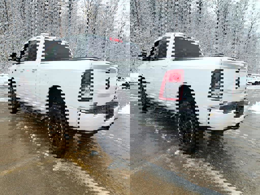 Used 2019 RAM 2500 Big Horn w/ Night Edition image 5