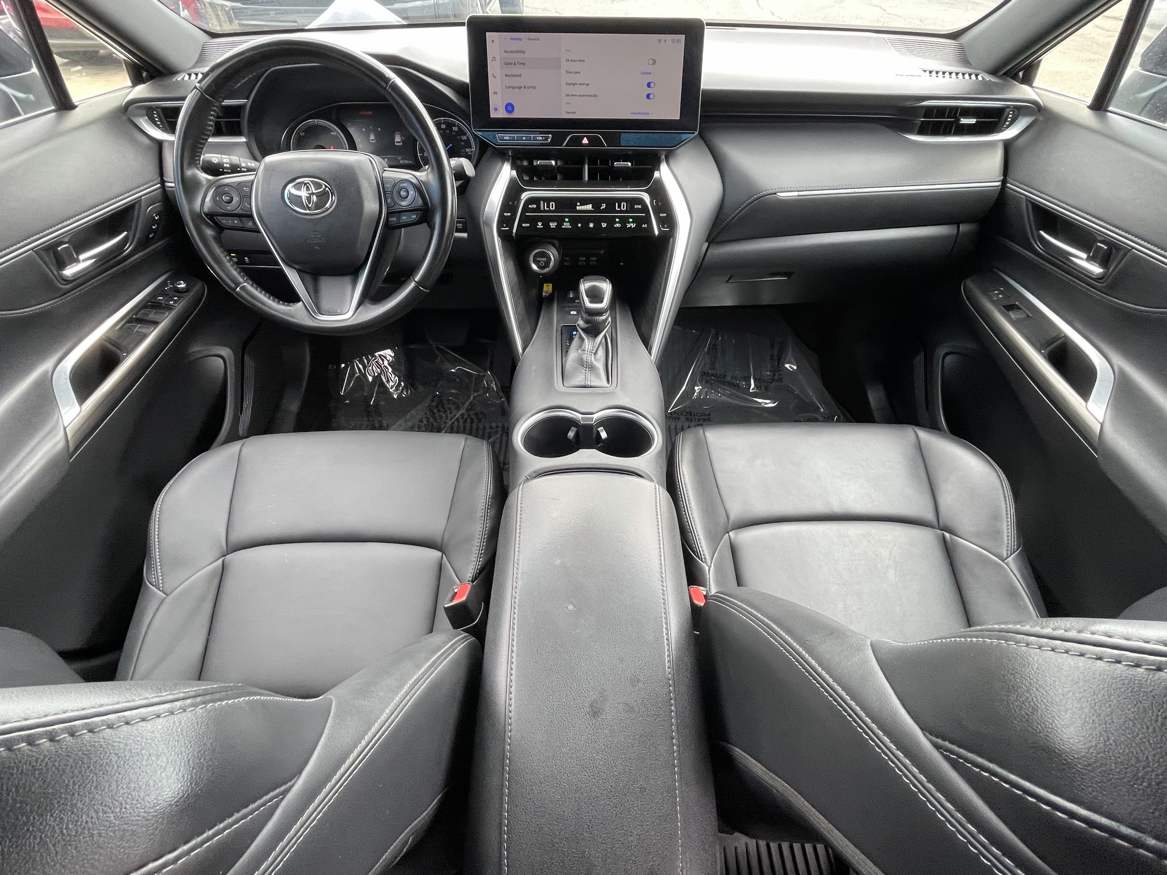 Used 2024 Toyota Venza XLE AWD/4WD image 24