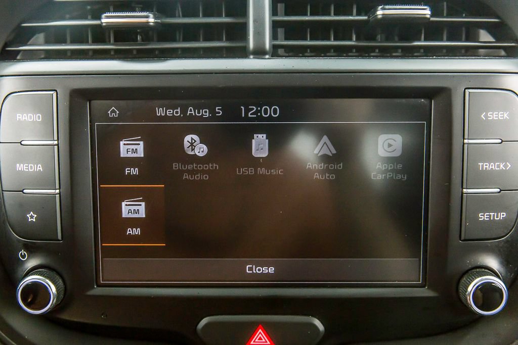 Used 2024 Kia Soul LX w/ Option Group 015 FWD image 21