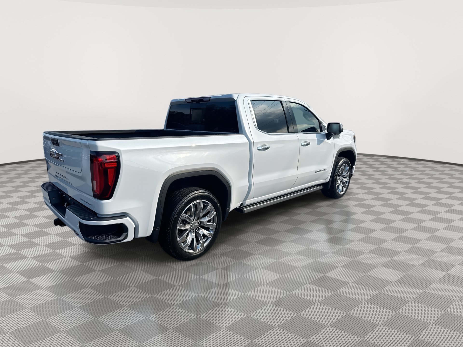 New 2026 GMC Sierra 1500 Denali w/ Denali Reserve Package AWD/4WD image 8