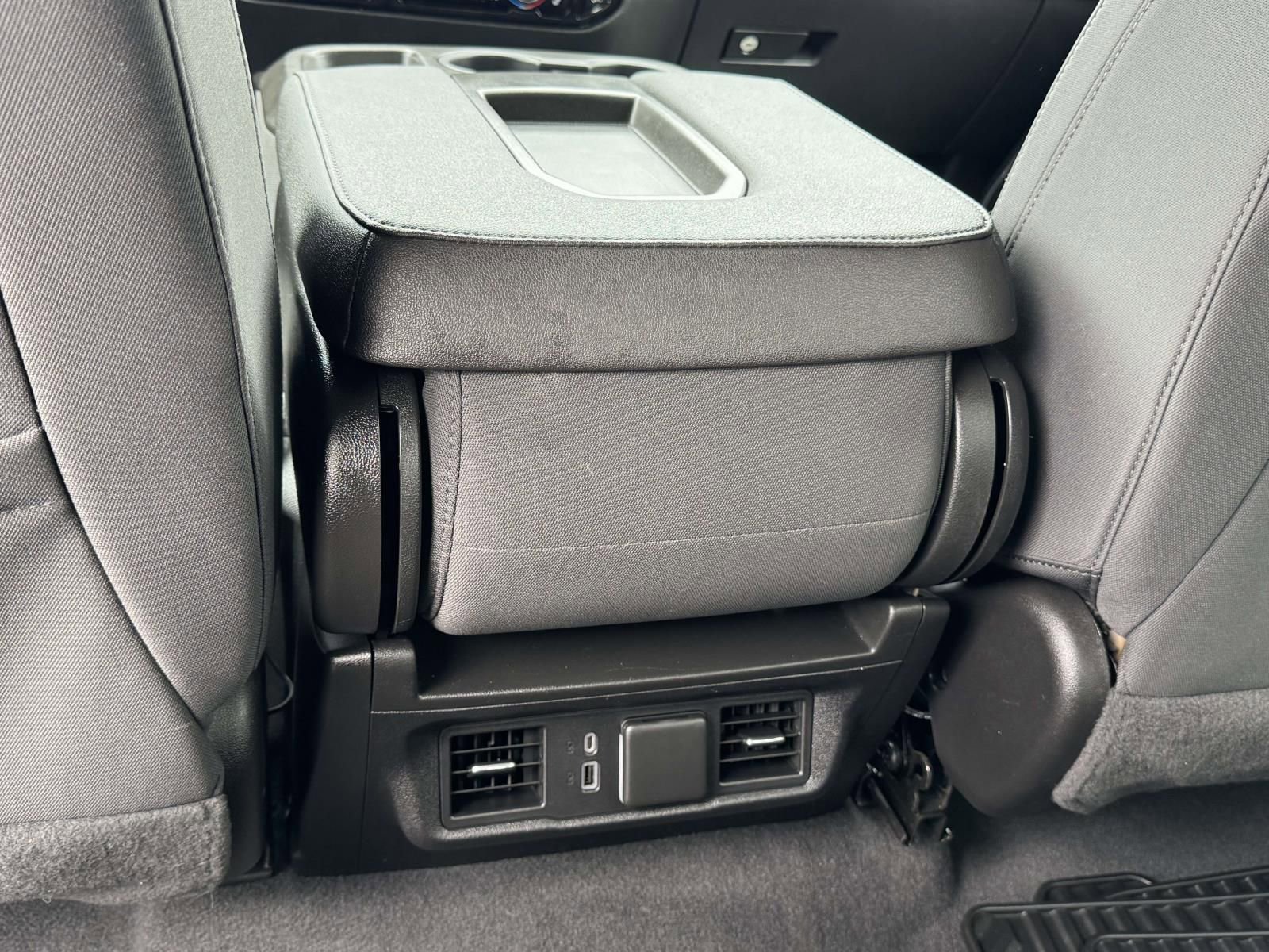 Used 2023 Chevrolet Silverado 1500 LT image 26