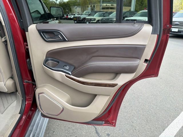 Used 2019 Chevrolet Tahoe LT w/ Luxury Package AWD/4WD image 26