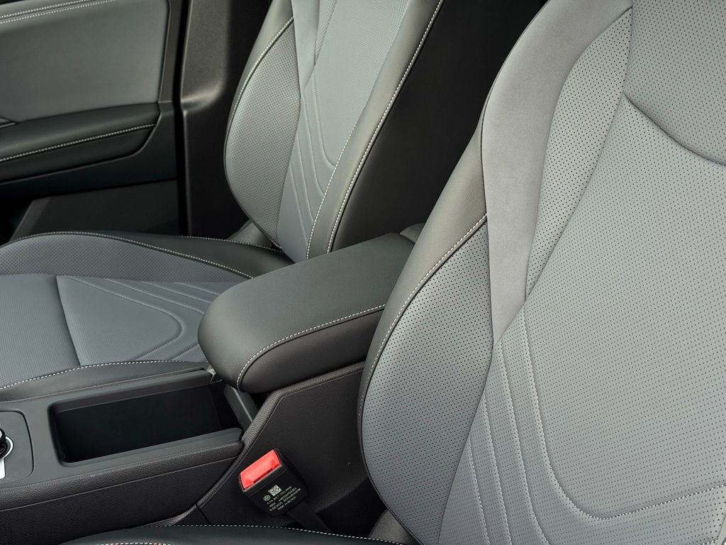 New 2026 Volkswagen Tiguan SE R-Line image 25