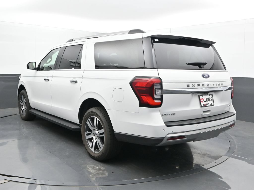 Used 2024 Ford Expedition Max Limited AWD/4WD image 11