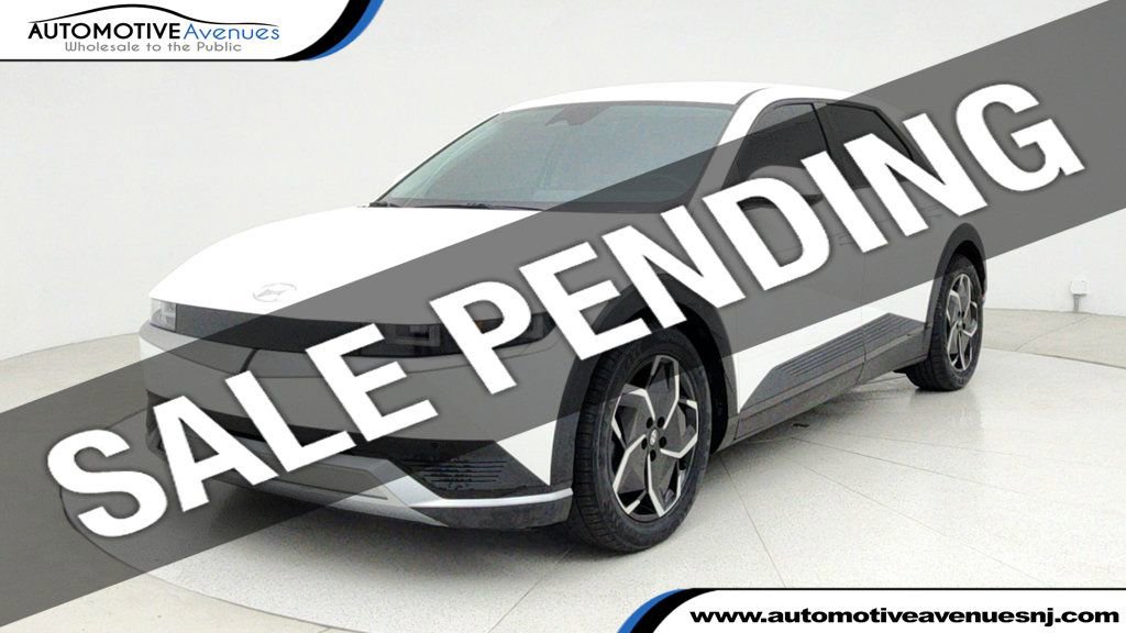 Used 2022 Hyundai Ioniq 5 SEL image 1