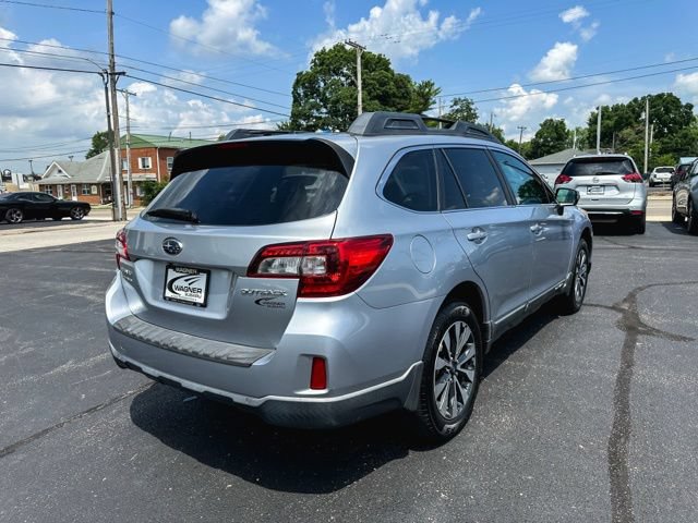 Used 2015 Subaru Outback 2.5i Limited AWD/4WD image 8
