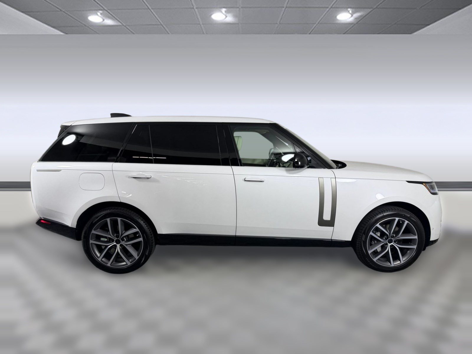 New 2026 Land Rover Range Rover Long Wheelbase SE AWD/4WD image 8