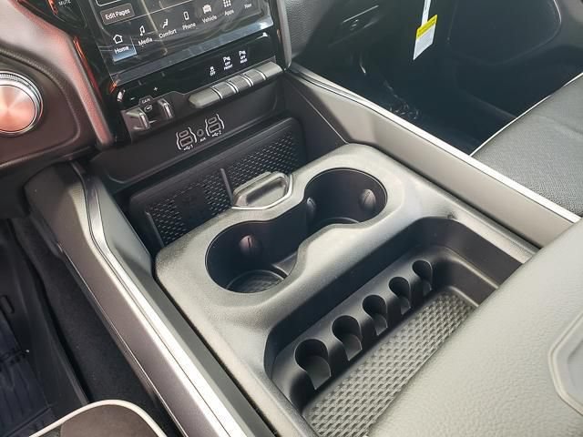 New 2026 RAM 1500 Laramie AWD/4WD image 8