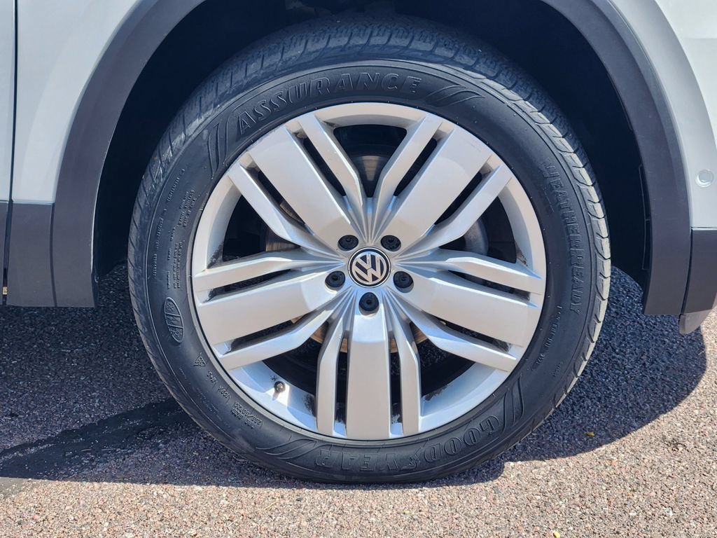 Used 2018 Volkswagen Atlas SEL Premium AWD/4WD image 30