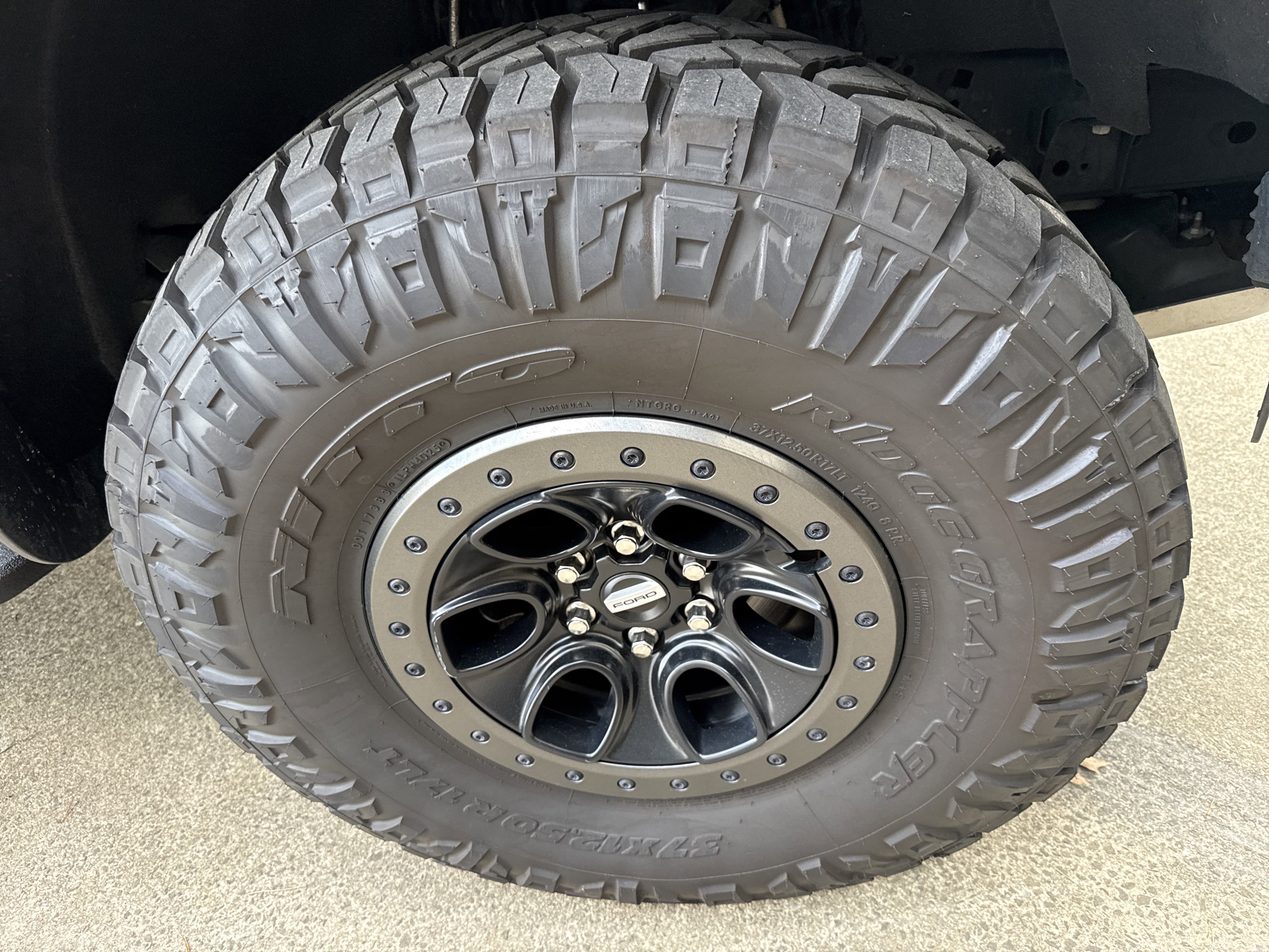 Used 2022 Ford F150 Raptor w/ Torsen Package image 12