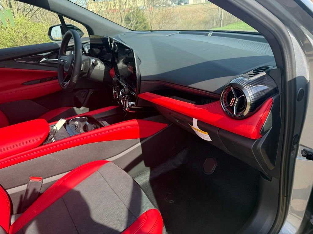 Used 2025 Chevrolet Blazer EV RS image 23