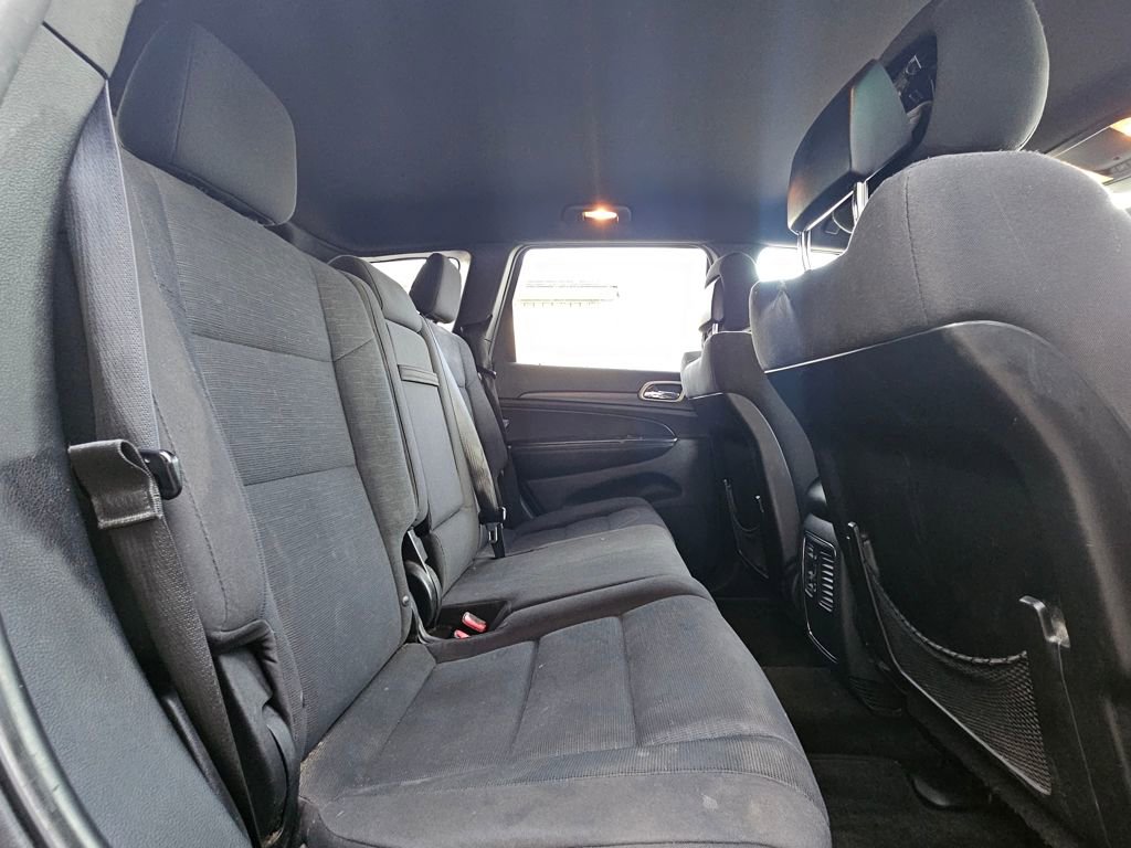 Used 2015 Jeep Grand Cherokee Laredo w/ Quick Order Package 23E AWD/4WD image 16