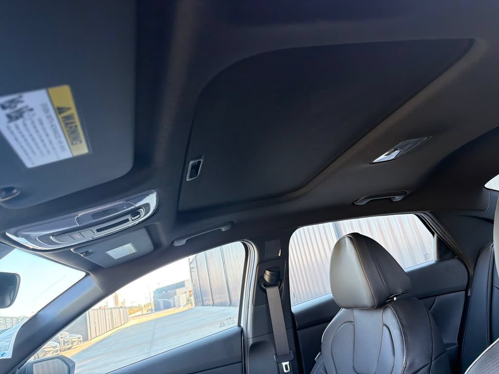 New 2026 Hyundai Elantra SEL Sport FWD image 36