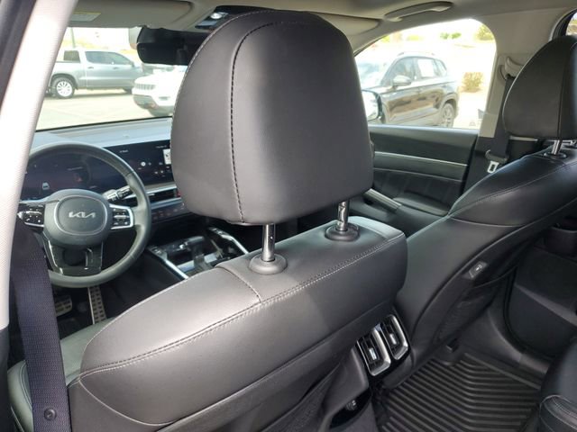 Certified 2024 Kia Sorento SX image 13