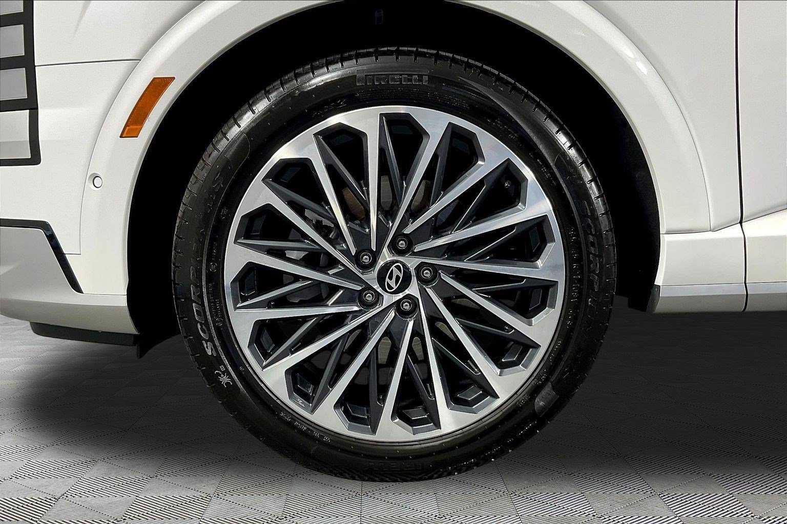 Used 2026 Hyundai Palisade Calligraphy AWD/4WD image 34