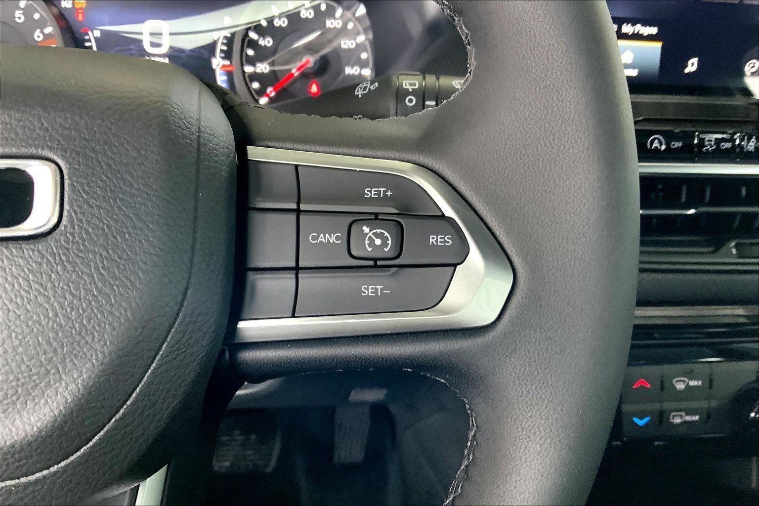 New 2026 Jeep Compass Latitude AWD/4WD image 16
