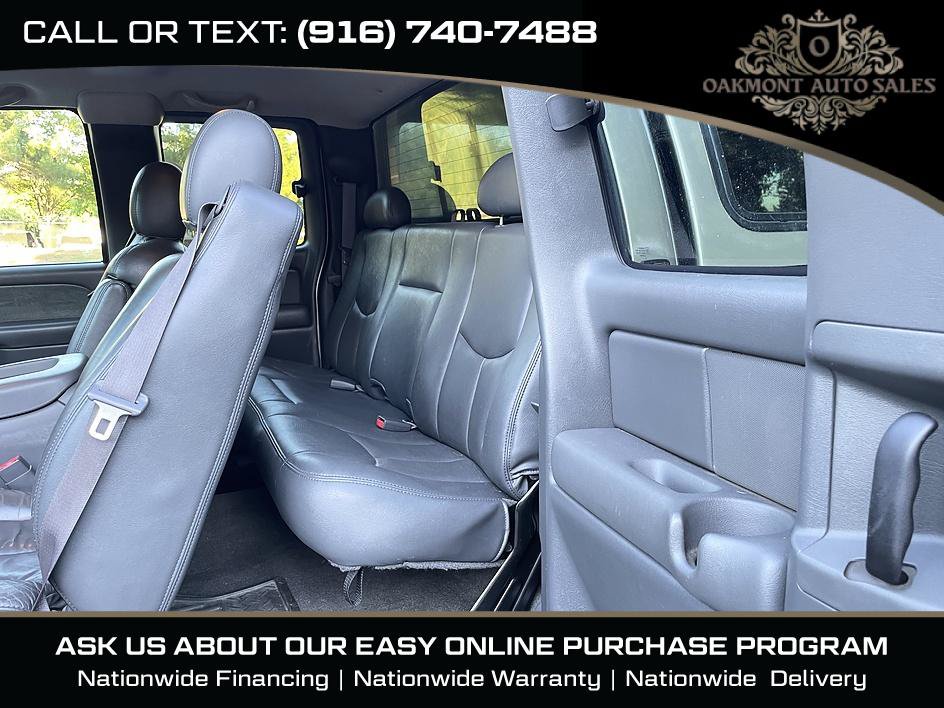 Used 2003 Chevrolet Silverado 2500 LT w/ Skid Plate Package AWD/4WD image 23