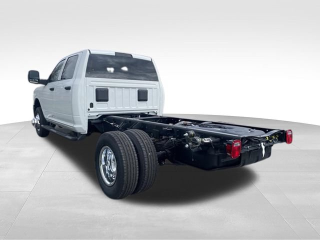 New 2026 RAM 3500 Tradesman w/ Chrome Appearance Group A AWD/4WD image 2