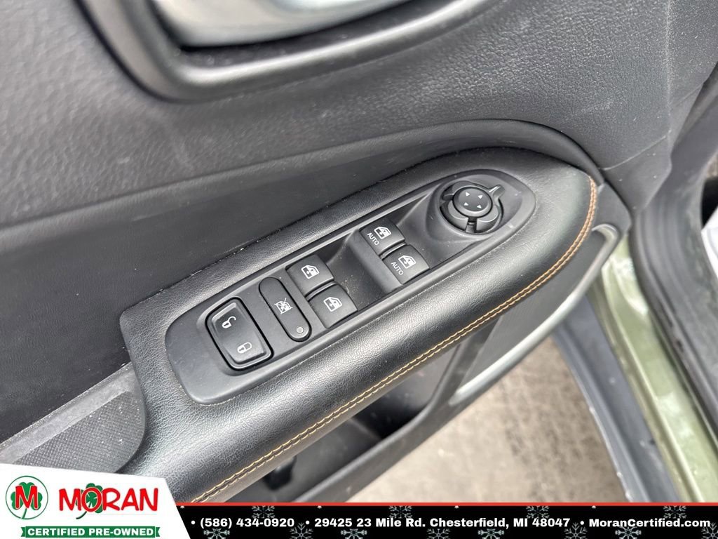 Used 2019 Jeep Compass Limited image 10