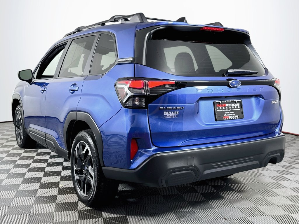 Used 2026 Subaru Forester Premium AWD/4WD image 5