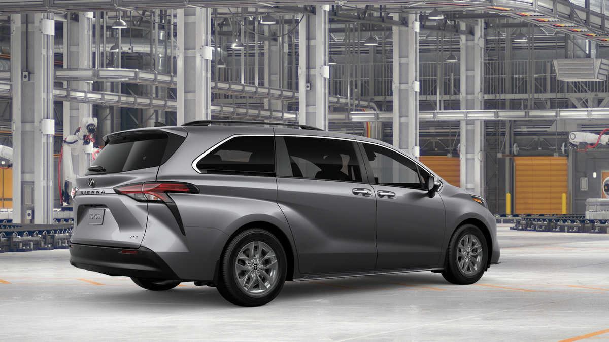 New 2026 Toyota Sienna XLE AWD/4WD image 12