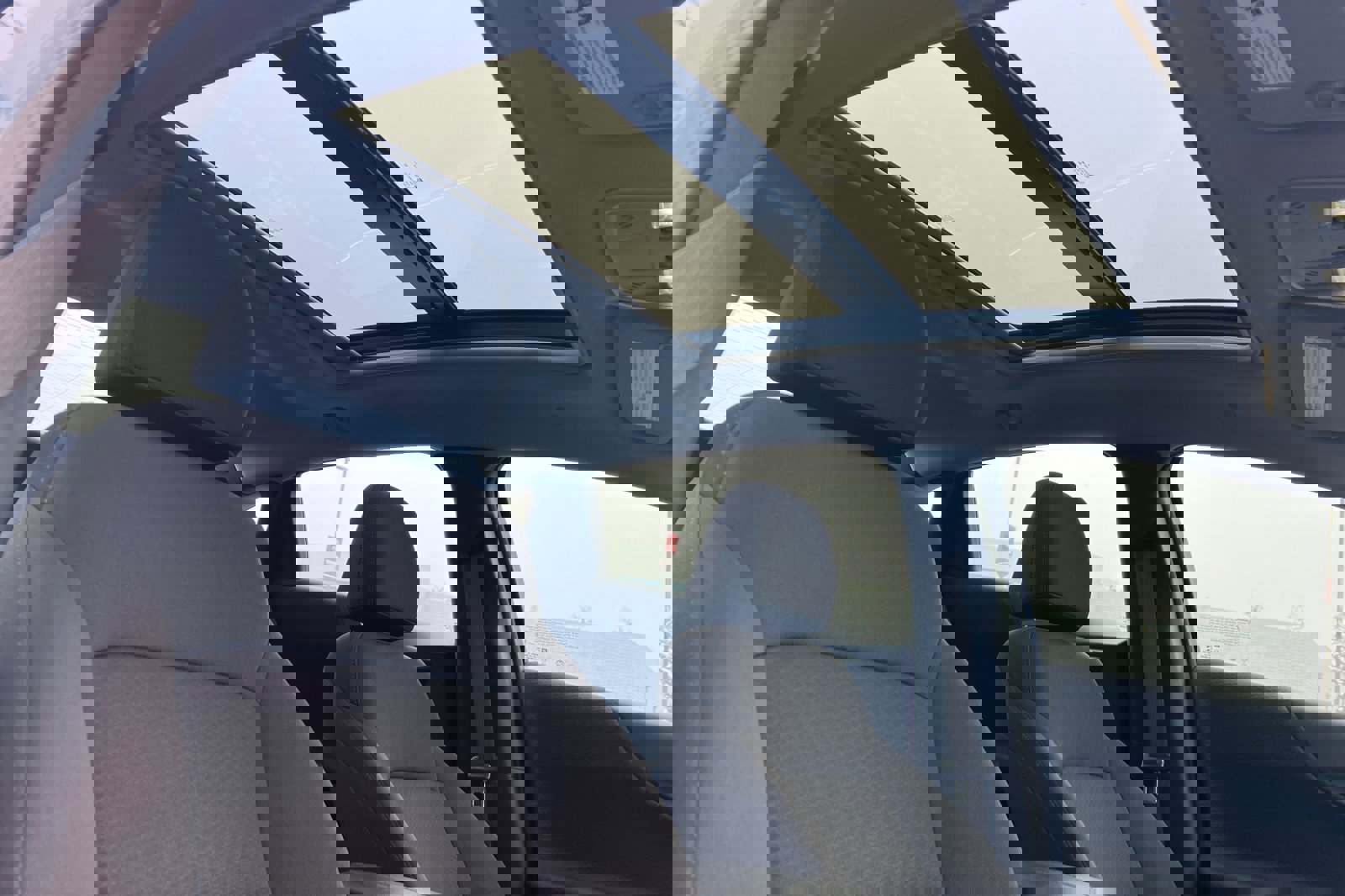 Used 2024 Chevrolet Malibu LT image 15