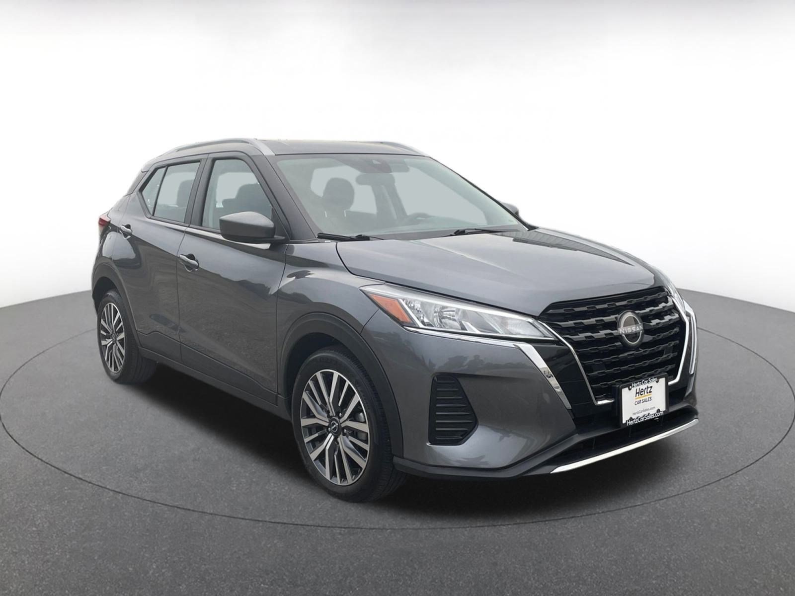 Used 2024 Nissan Kicks SV