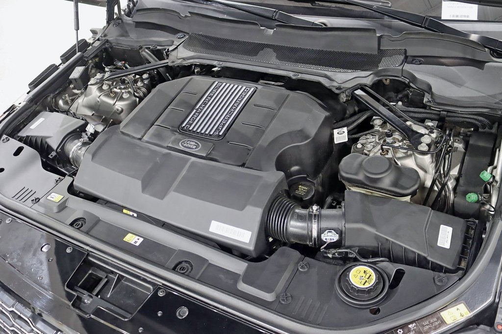 Used 2018 Land Rover Range Rover Long Wheelbase Supercharged image 42