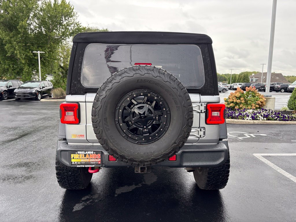 Used 2018 Jeep Wrangler Unlimited Rubicon AWD/4WD image 4