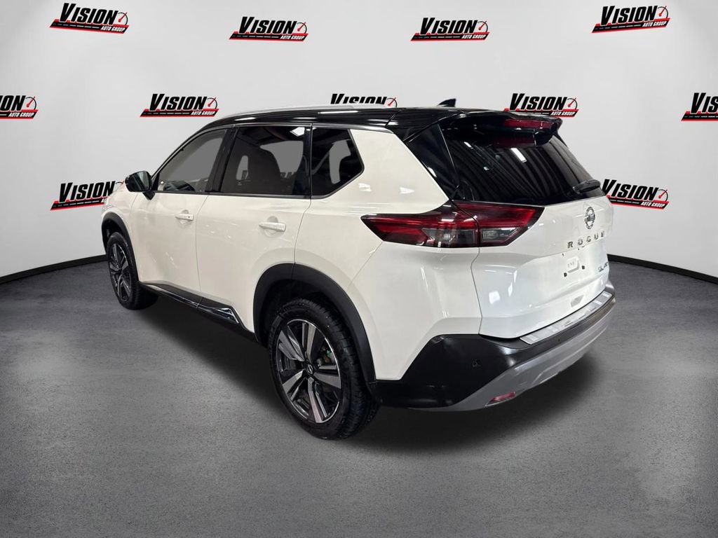 Used 2021 Nissan Rogue SL w/ Premium Package image 7