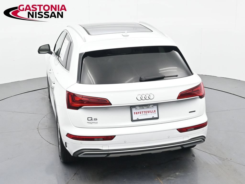 Used 2023 Audi Q5 2.0T Premium w/ Convenience Package AWD/4WD image 31