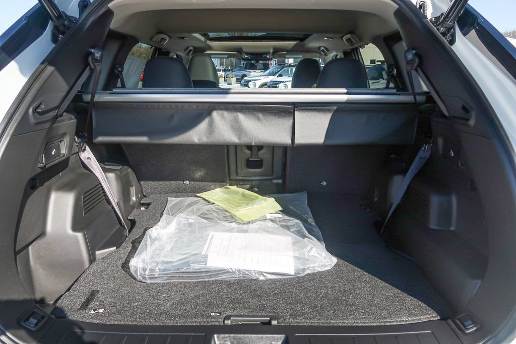 New 2026 Mitsubishi Outlander SEL AWD/4WD image 11