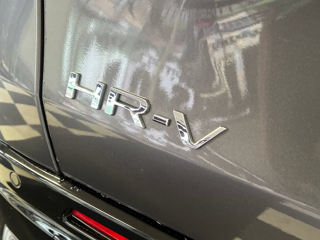 Used 2026 Honda HR-V EX-L image 11