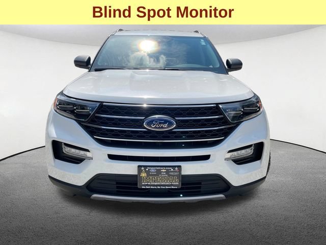 Used 2022 Ford Explorer XLT w/ Equipment Group 202A AWD/4WD image 4