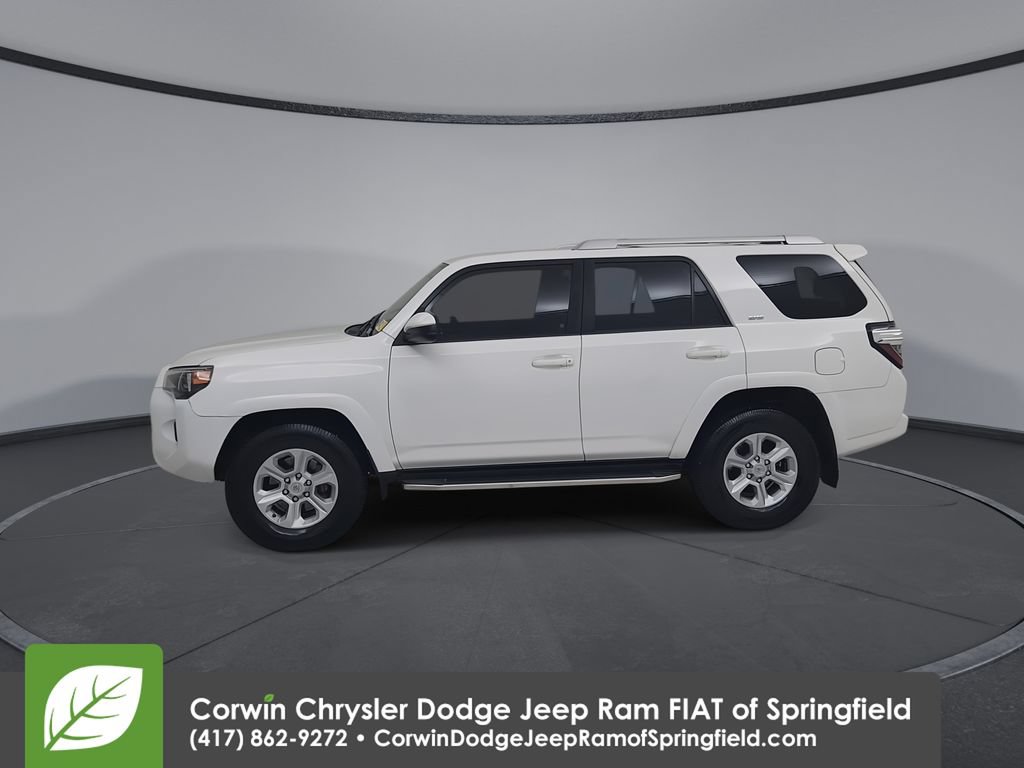 Used 2018 Toyota 4Runner SR5 RWD image 8