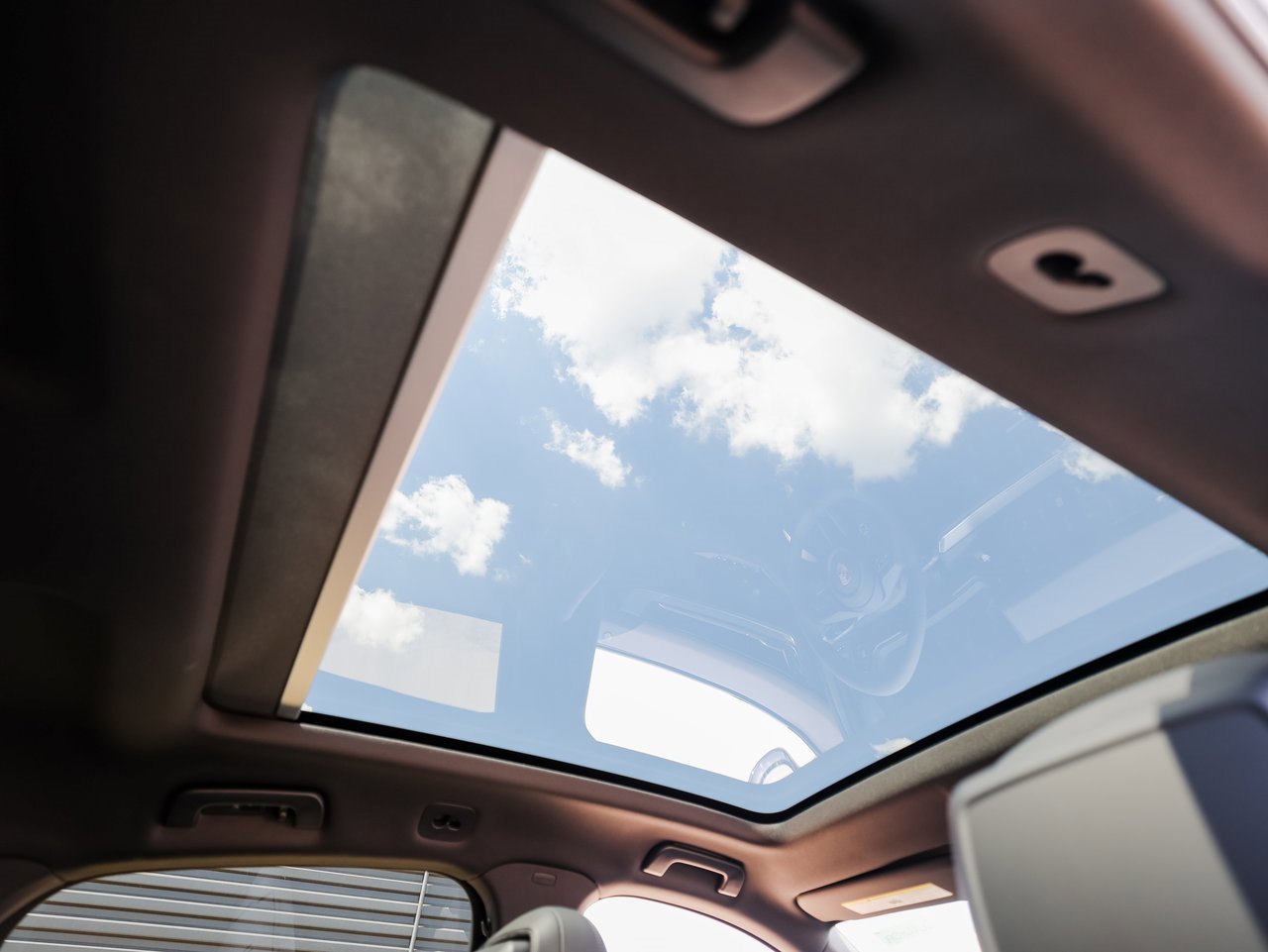 New 2026 Porsche Cayenne E-Hybrid Coupe image 29