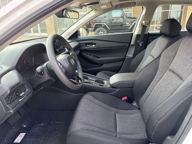 New 2025 Honda Accord SE image 8