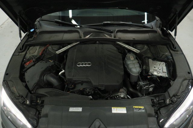 Used 2022 Audi A5 2.0T Premium Plus AWD/4WD image 32