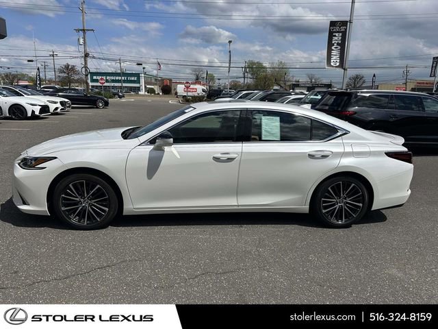 Used 2023 Lexus ES 350 w/ Premium Package FWD image 6
