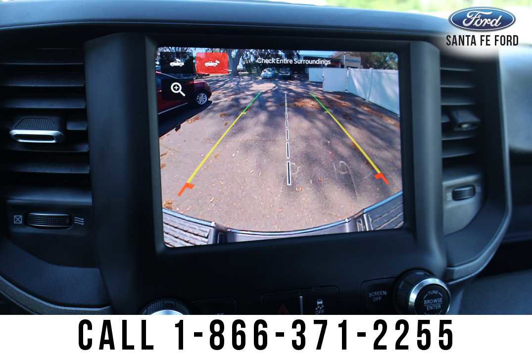 Used 2024 RAM 3500 Tradesman w/ Chrome Appearance Group image 30