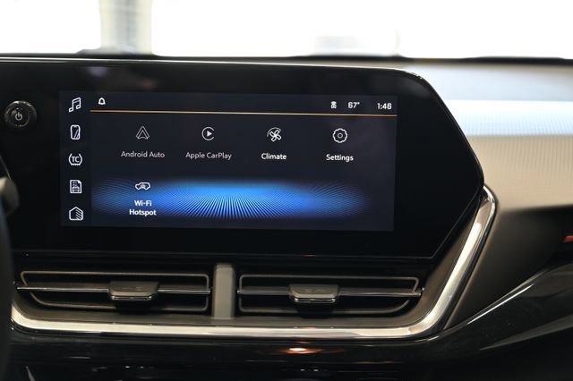 New 2026 Chevrolet Trax RS w/ Driver Confidence Package image 15