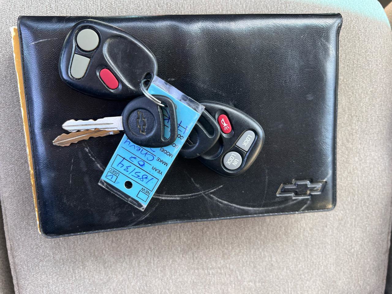 Used 2002 Chevrolet Silverado 2500 LS w/ Electrical Convenience Pkg image 37