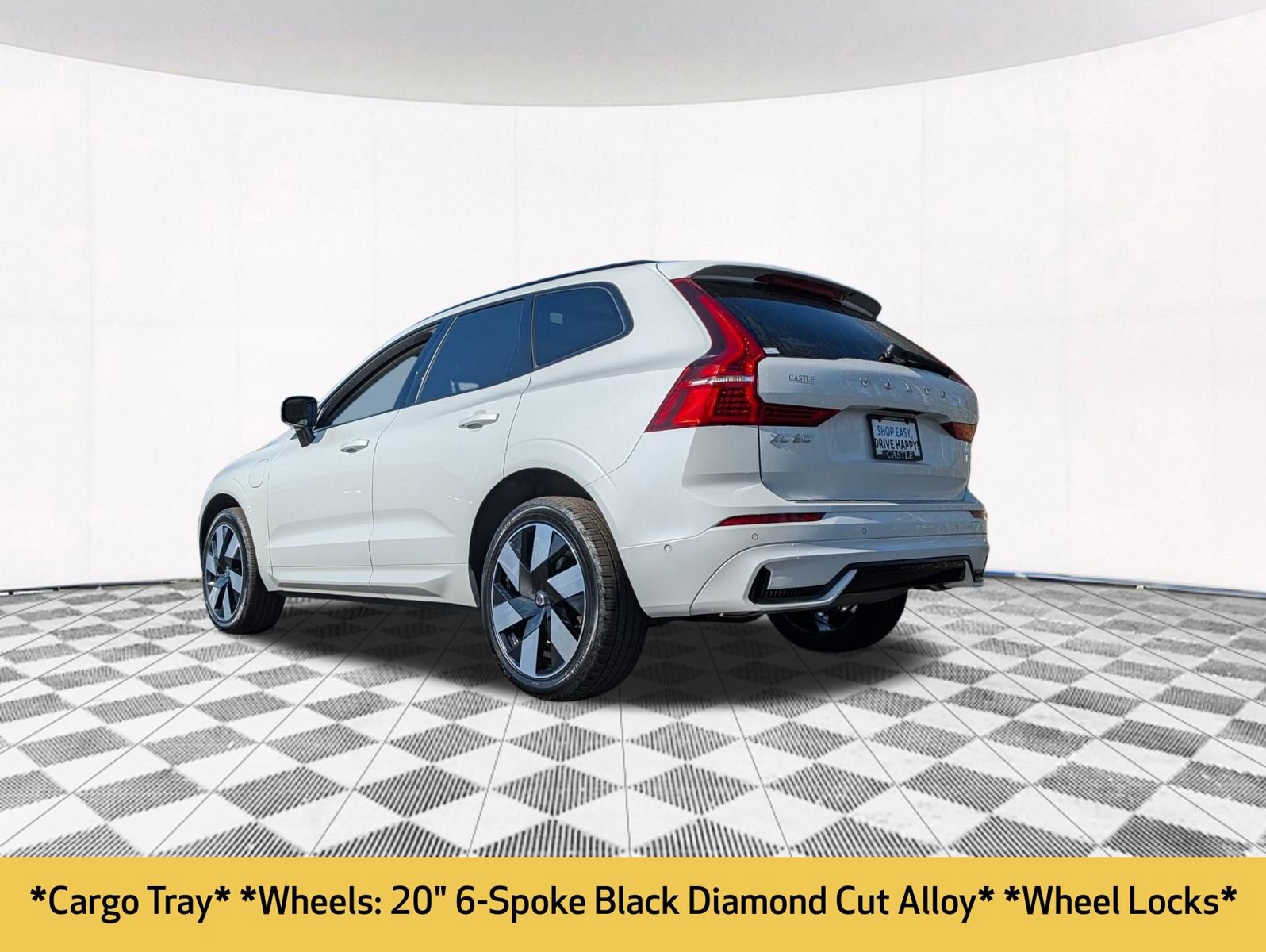 Used 2024 Volvo XC60 T8 Ultimate w/ Protection Package Premier image 12