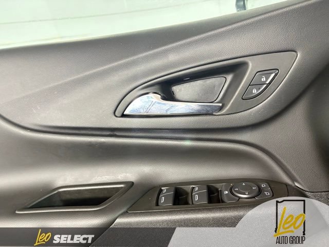 Used 2024 Chevrolet Equinox LT w/ LPO, Floor Liner Package FWD image 17